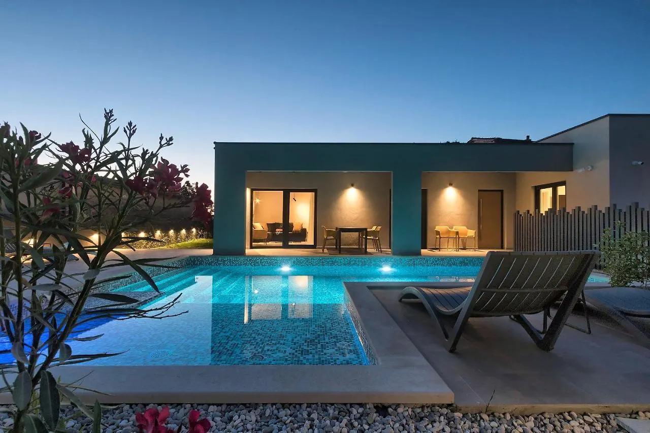 Kuca Za Odmor Casa Evelino 4* Villa Pula