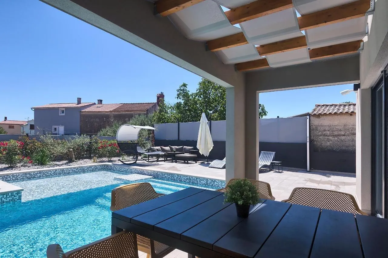 Kuca Za Odmor Casa Evelino 4* Villa Pula 0*,  Croatia
